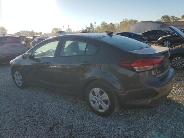 VIN 3KPFL4A70HE069696 2017 KIA FORTE no.2