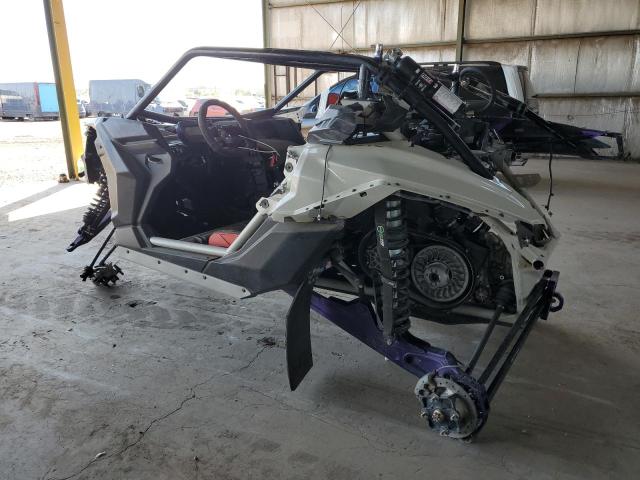 2021 CAN-AM MAVERICK X - 3JBVVAV49MK000203