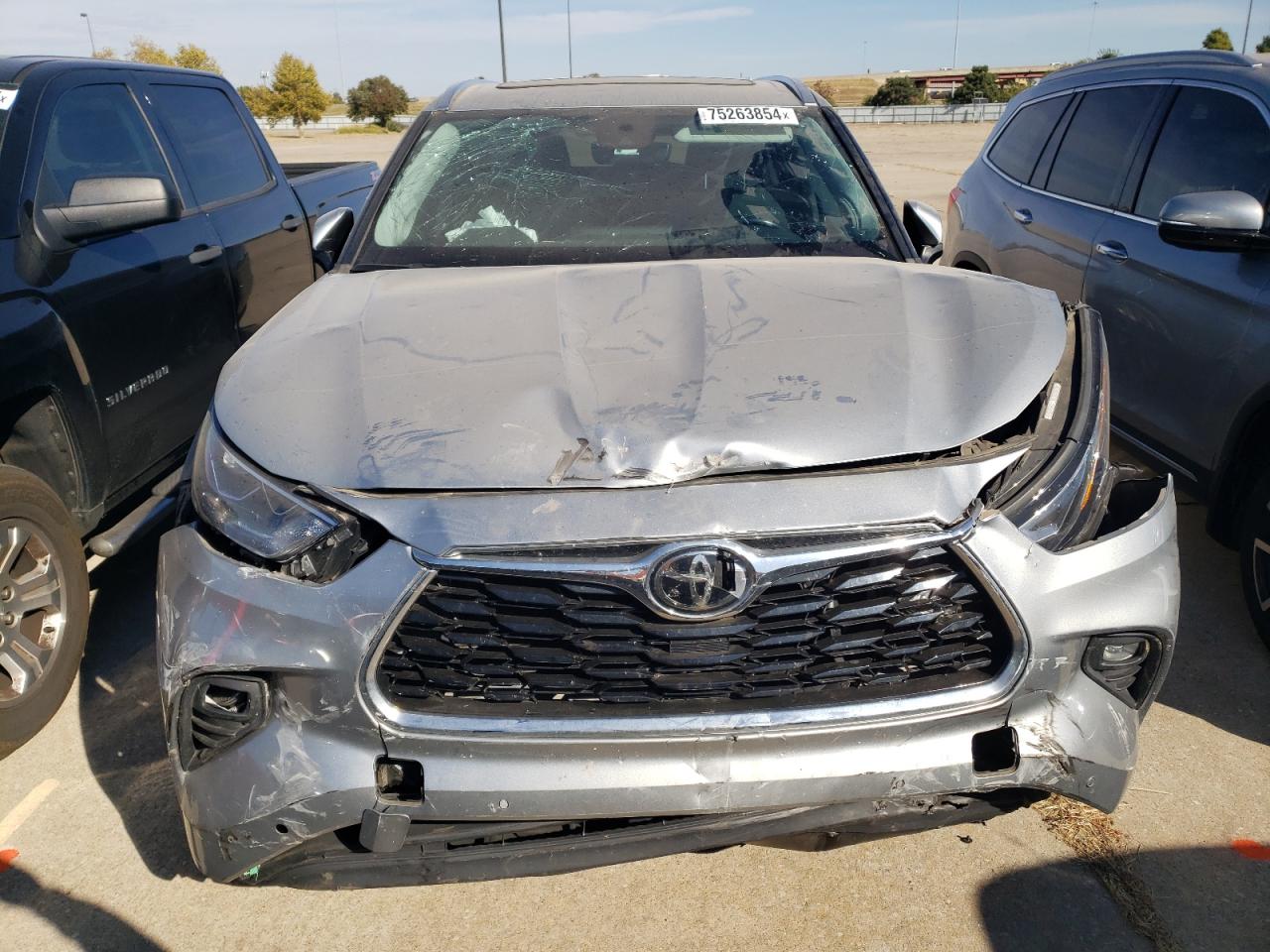 Lot #2962675077 2021 TOYOTA HIGHLANDER