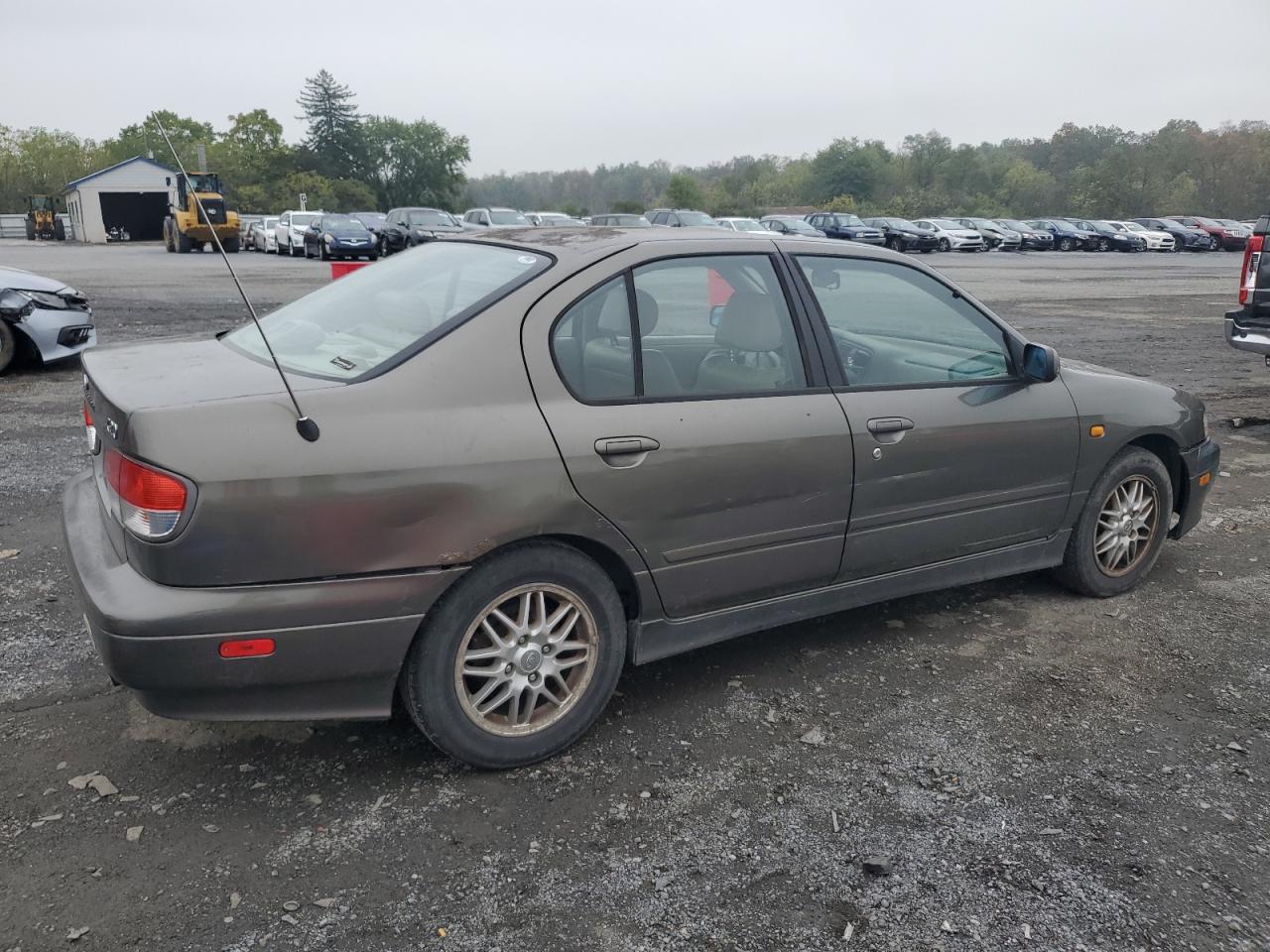 INFINITI G20 2000 gray sedan 4d gas JNKCP11A1YT304887 photo #4