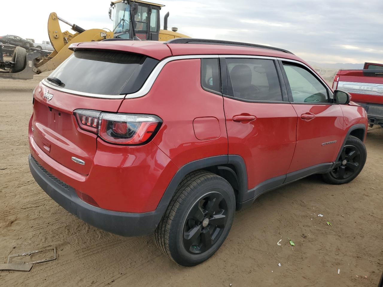 Lot #3021051253 2017 JEEP COMPASS LA