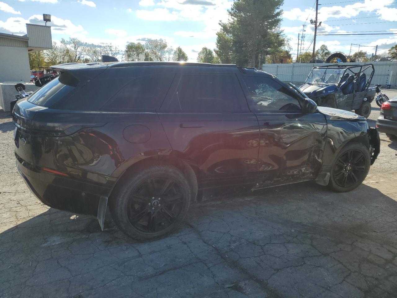 LAND ROVER RANGE ROVER R-DYNAMIC SE