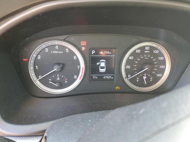 2019 HYUNDAI 260 5NPE24AF1KH806381