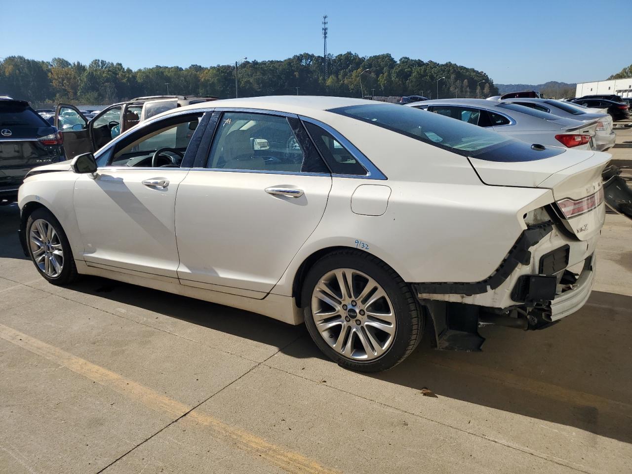 Lot #2955126775 2013 LINCOLN MKZ HYBRID