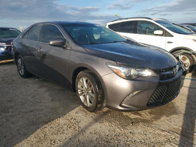 VIN 4T1BF1FK9FU095645 2015 Toyota Camry, LE no.4