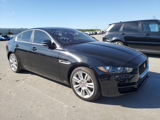 VIN SAJAS4FX3KCP52580 2019 Jaguar XE no.4