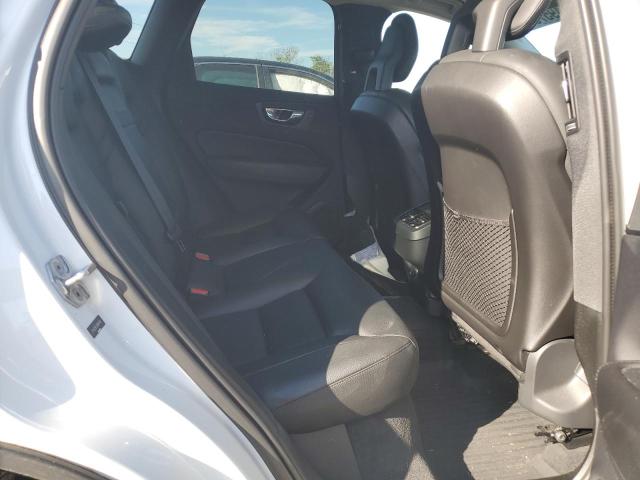 2018 VOLVO XC60 T6 LYVA22RL0JB087488