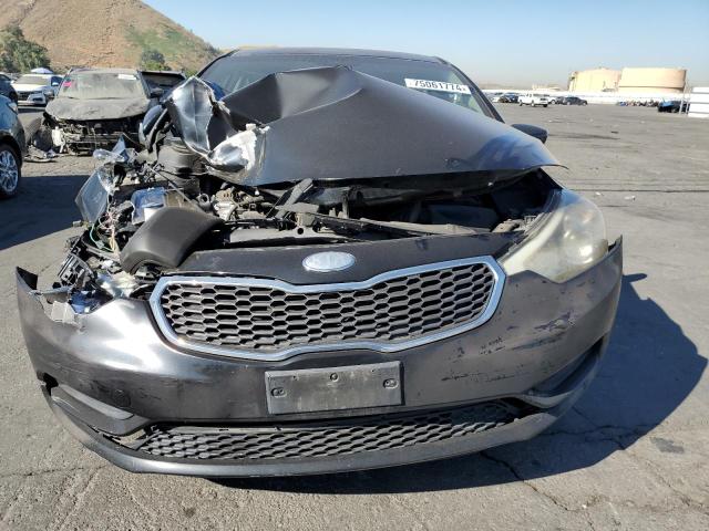 VIN KNAFK4A68E5068648 2014 KIA Forte, LX no.5