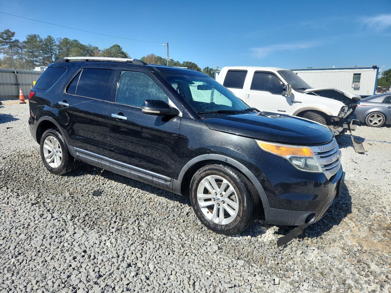 FORD EXPLORER XLT