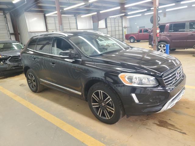 2017 VOLVO XC60 T5 DYNAMIC - YV440MDR6H2070097