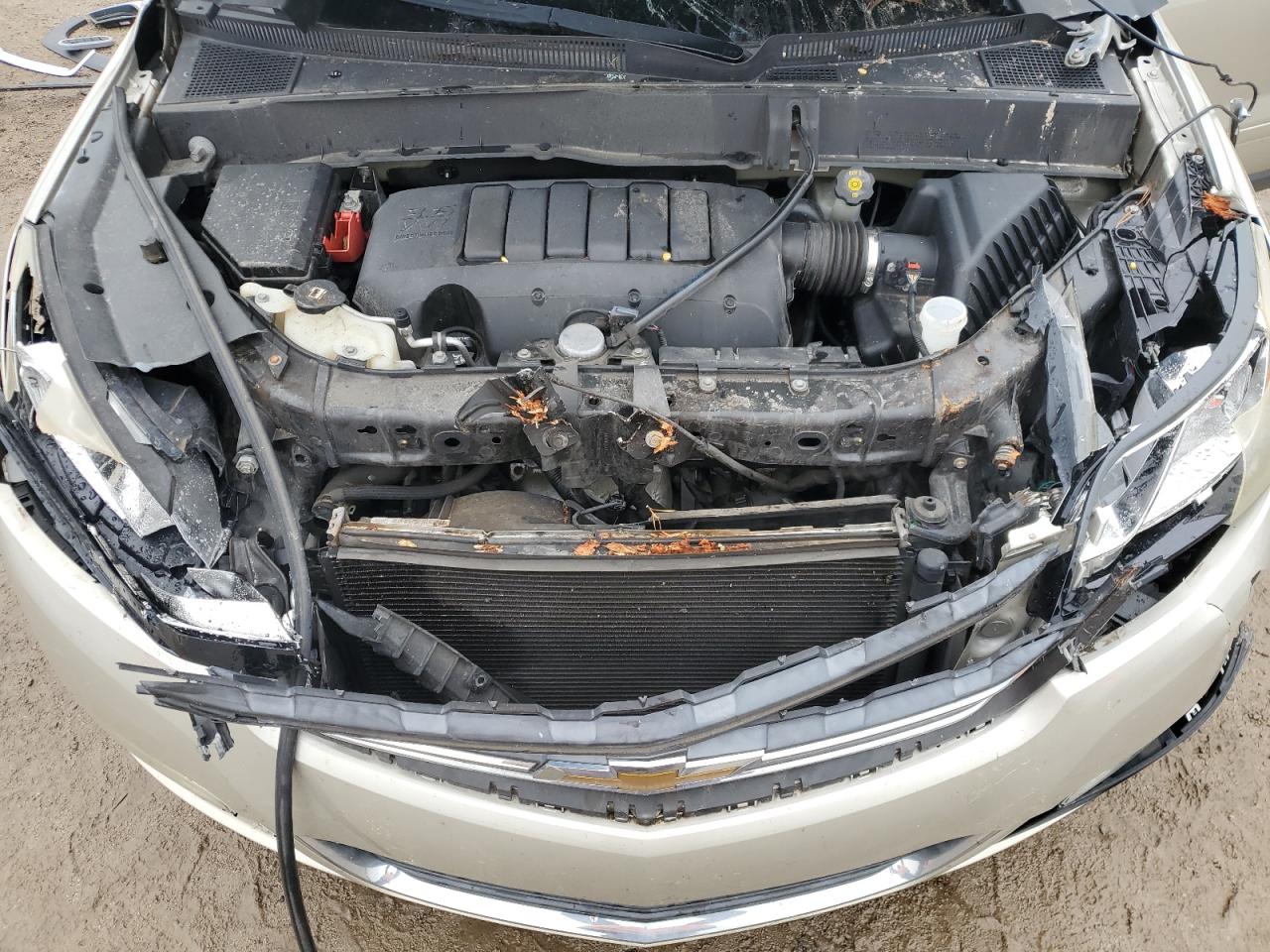 CHEVROLET TRAVERSE LT