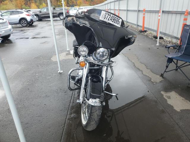 2011 HARLEY-DAVIDSON FLHRC - 1HD1FRM10BB660586