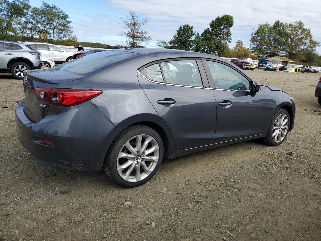 MAZDA 3 TOURING