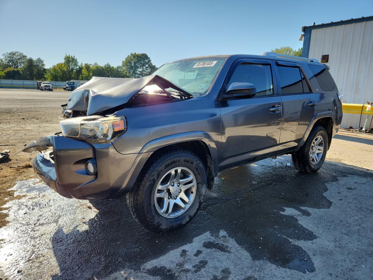 TOYOTA 4RUNNER SR5