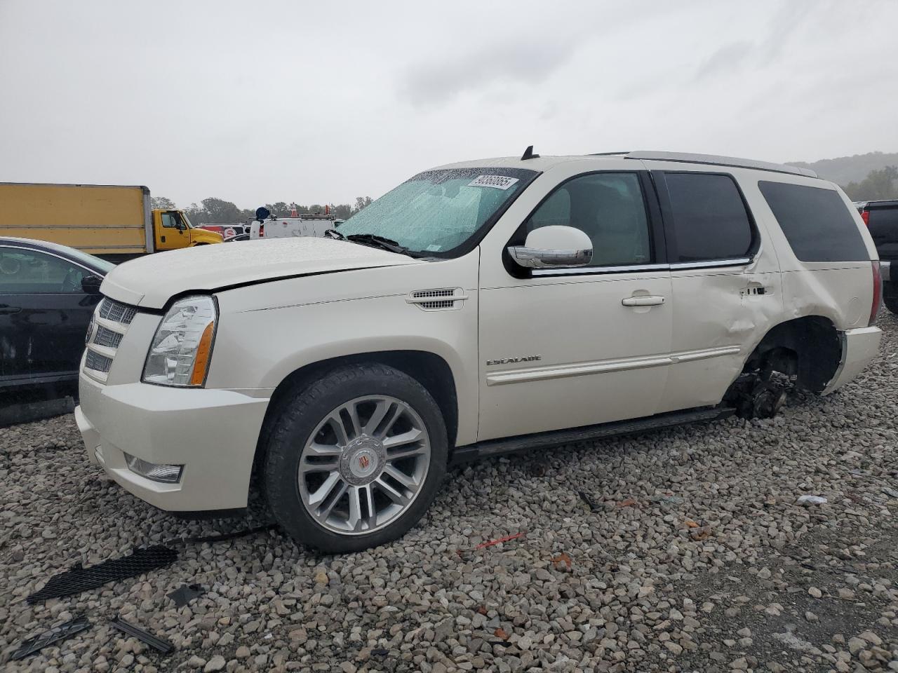 CADILLAC ESCALADE PREMIUM