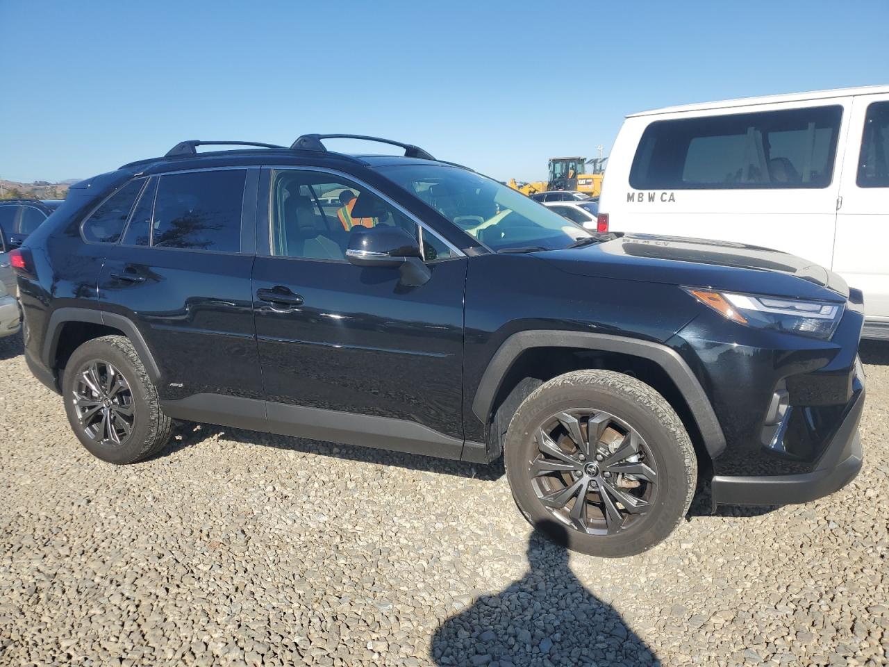 TOYOTA RAV4 XLE PREMIUM