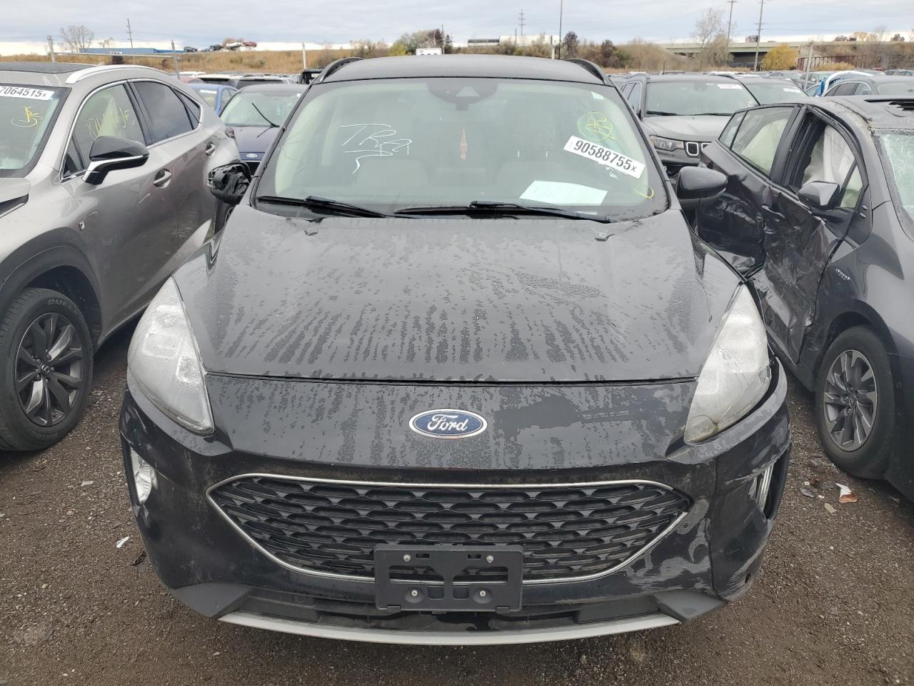 FORD ESCAPE TITANIUM