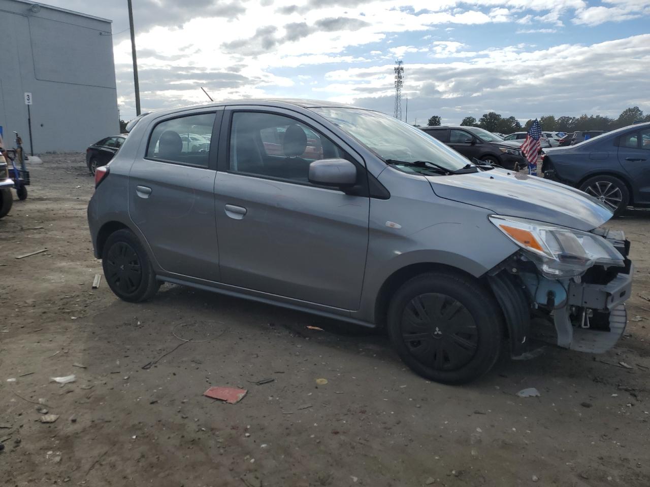 MITSUBISHI MIRAGE ES