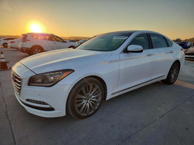 2015 HYUNDAI GENESIS 5. KMHGN4JF1FU070095