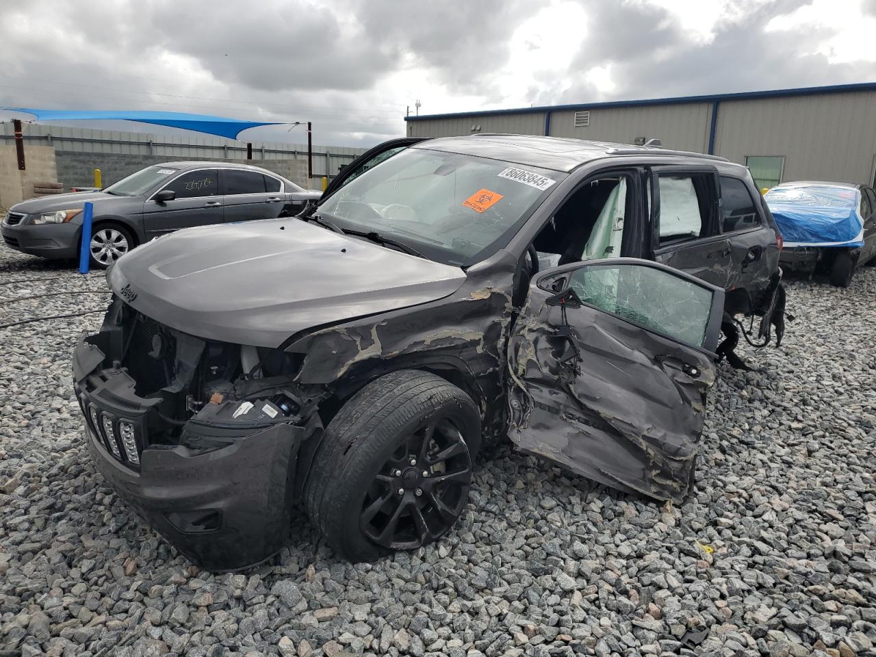 JEEP GRAND CHEROKEE LAREDO