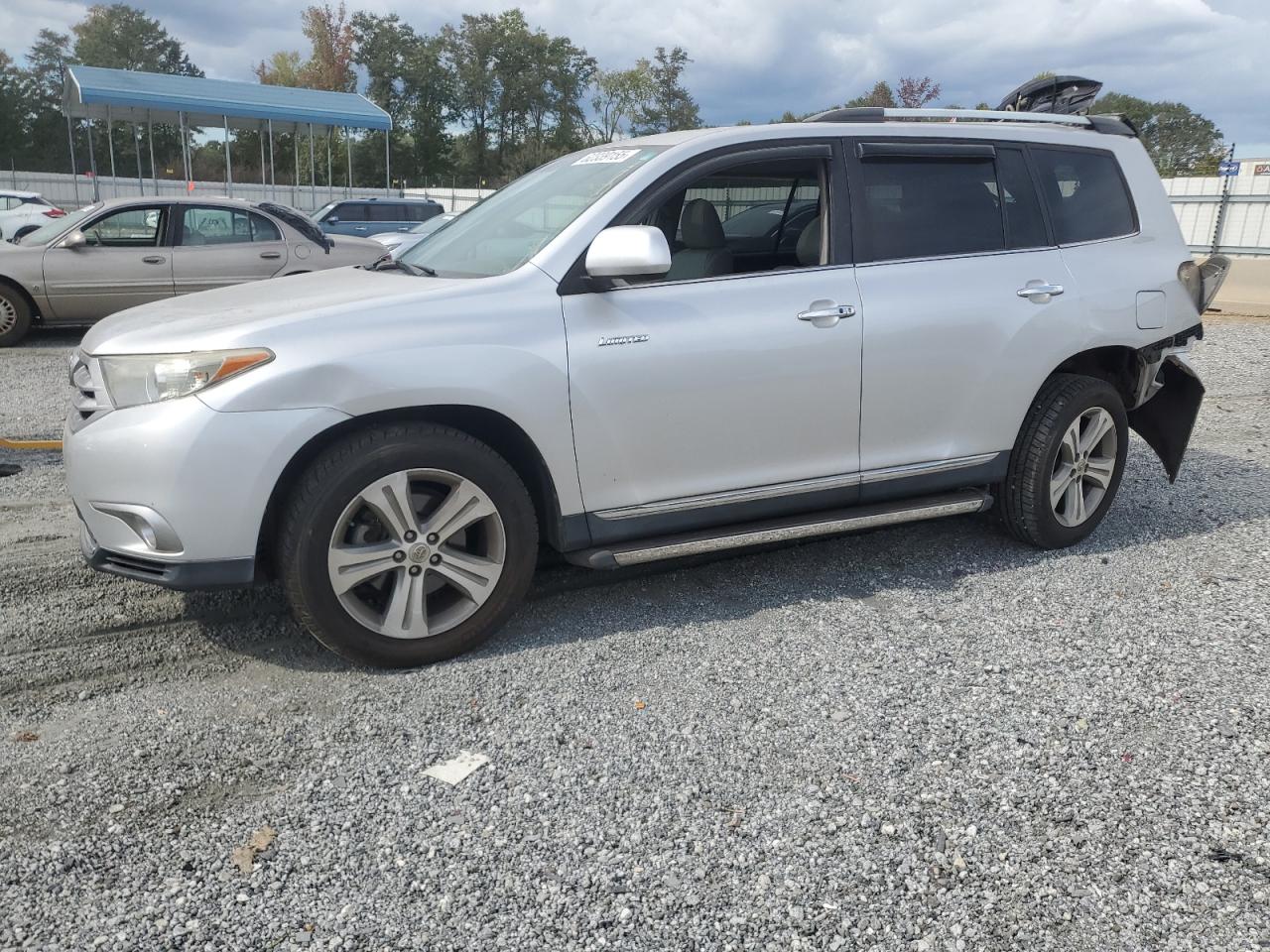 TOYOTA HIGHLANDER LIMITED
