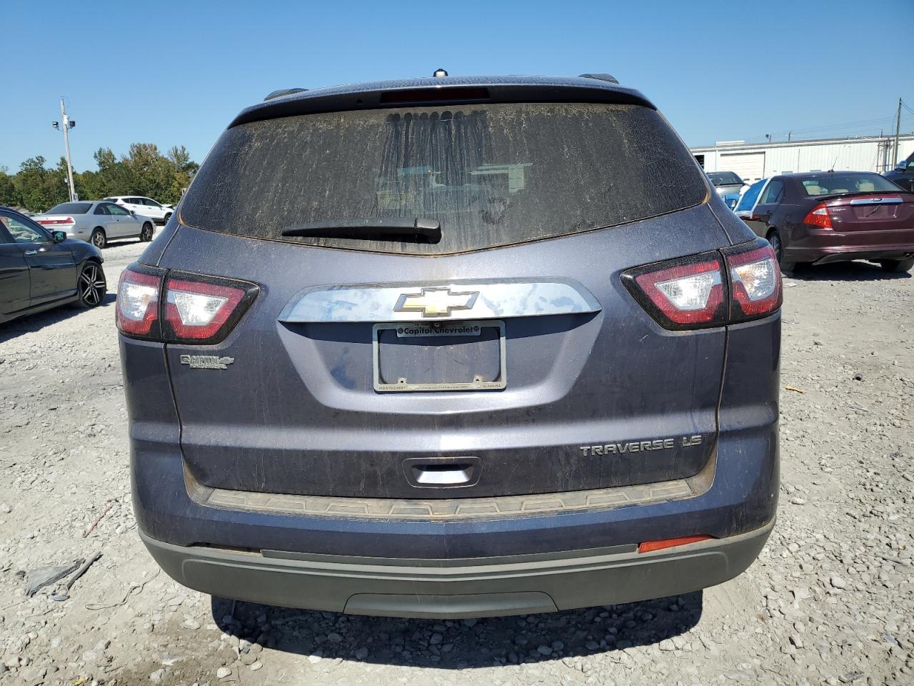 CHEVROLET TRAVERSE LS