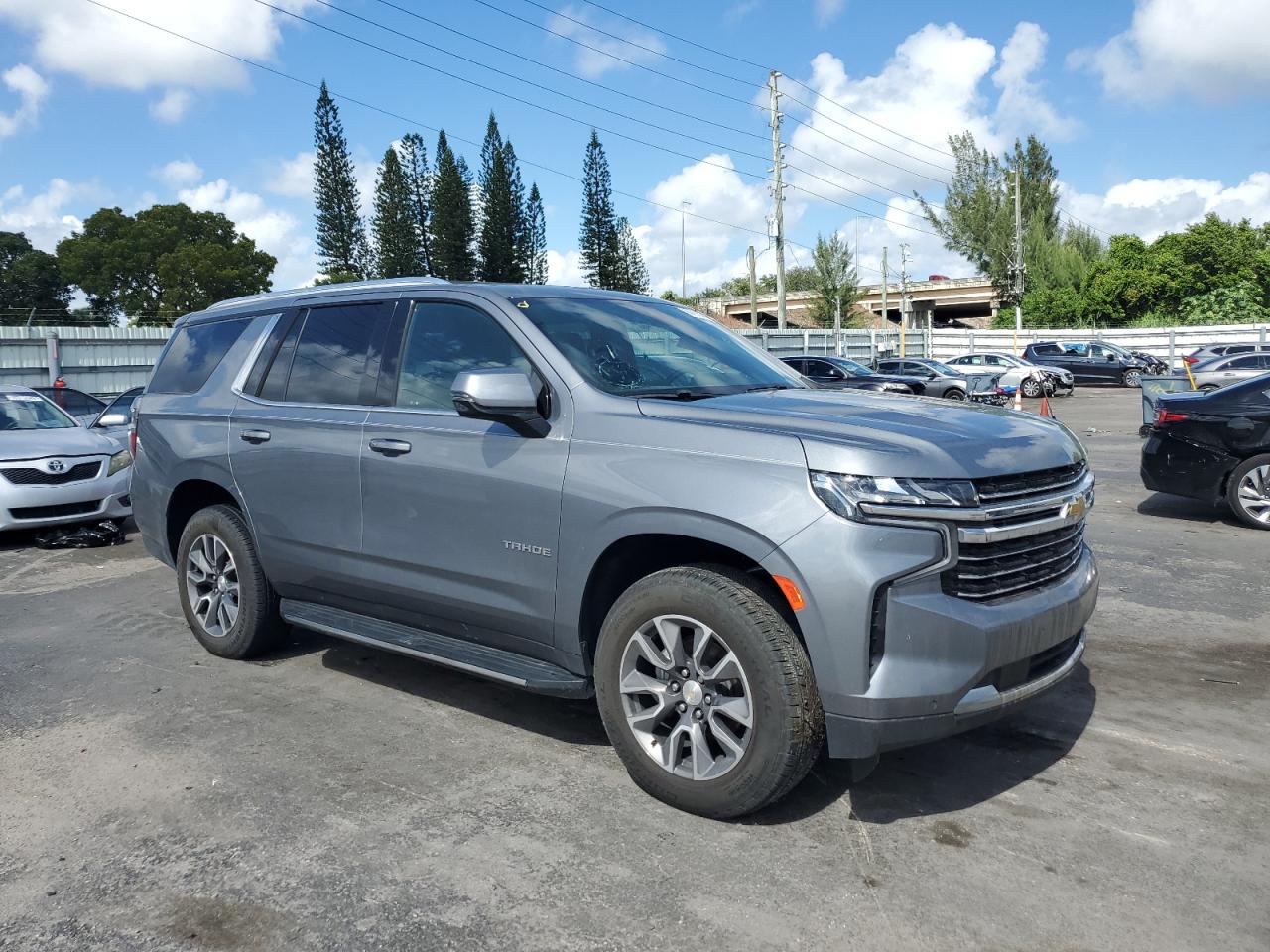 CHEVROLET TAHOE K1500 LT