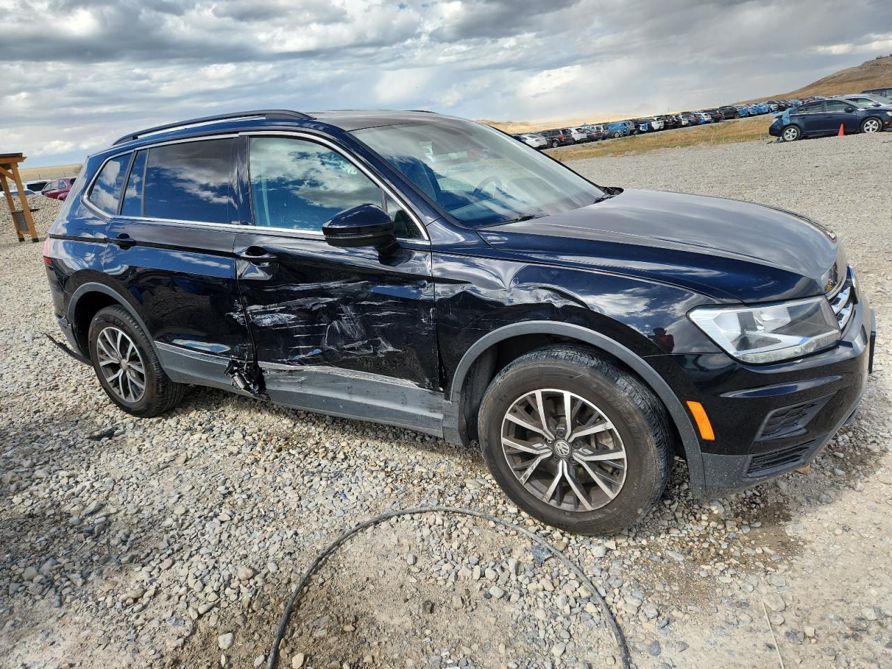 VOLKSWAGEN TIGUAN SE