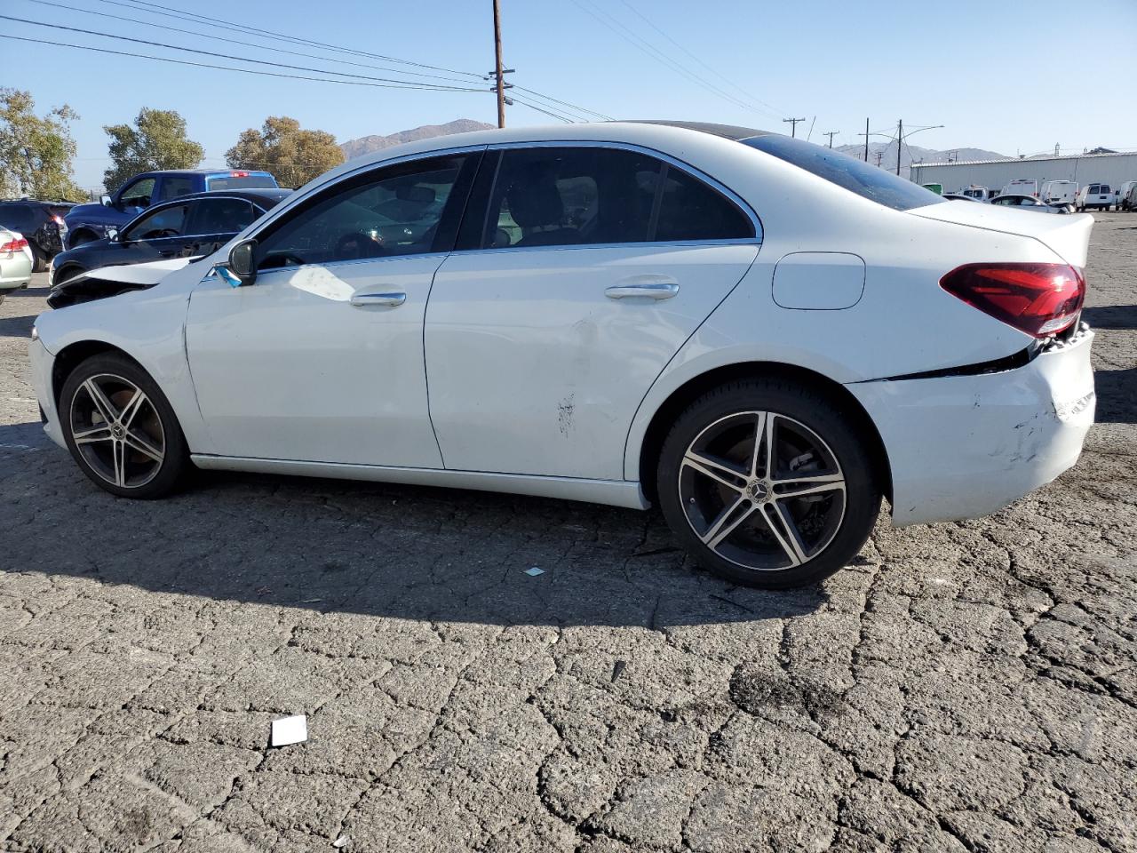 MERCEDES-BENZ A-CLASS 220
