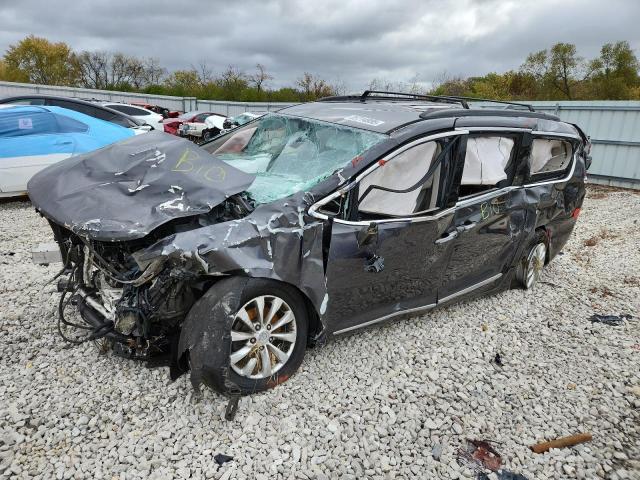 2017 CHRYSLER PACIFICA T - 2C4RC1BG2HR561462