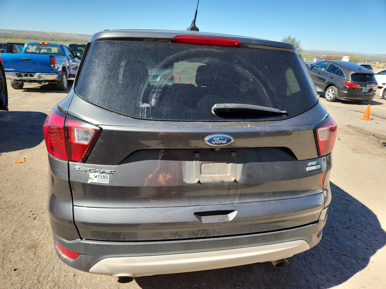 FORD ESCAPE SE
