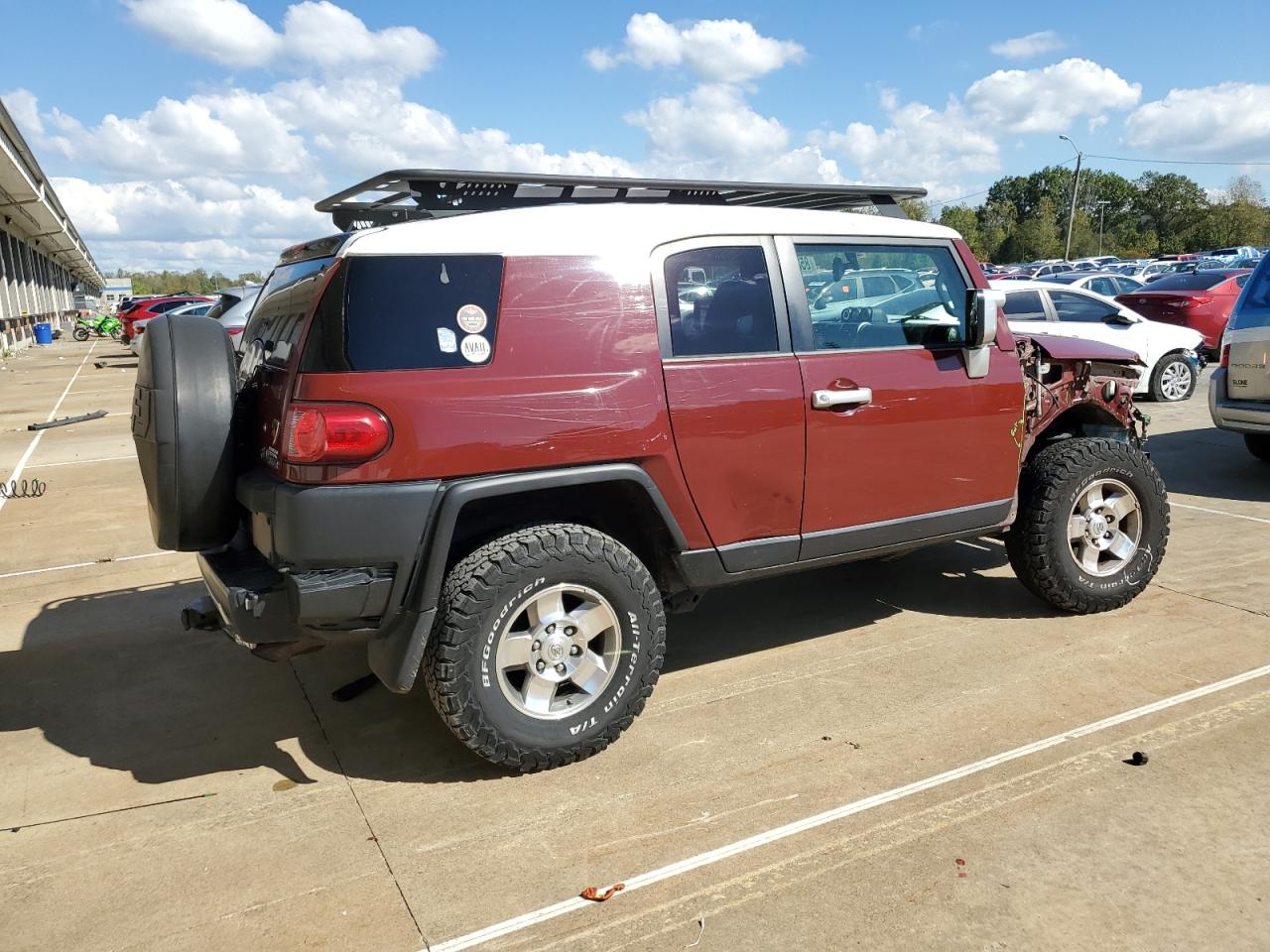 TOYOTA FJ CRUISER