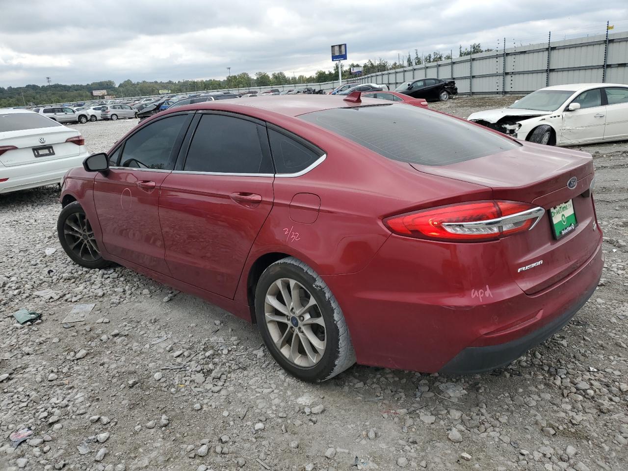 FORD FUSION SE