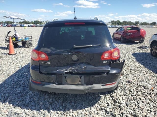 2011 VOLKSWAGEN TIGUAN S - WVGAV7AX7BW526793