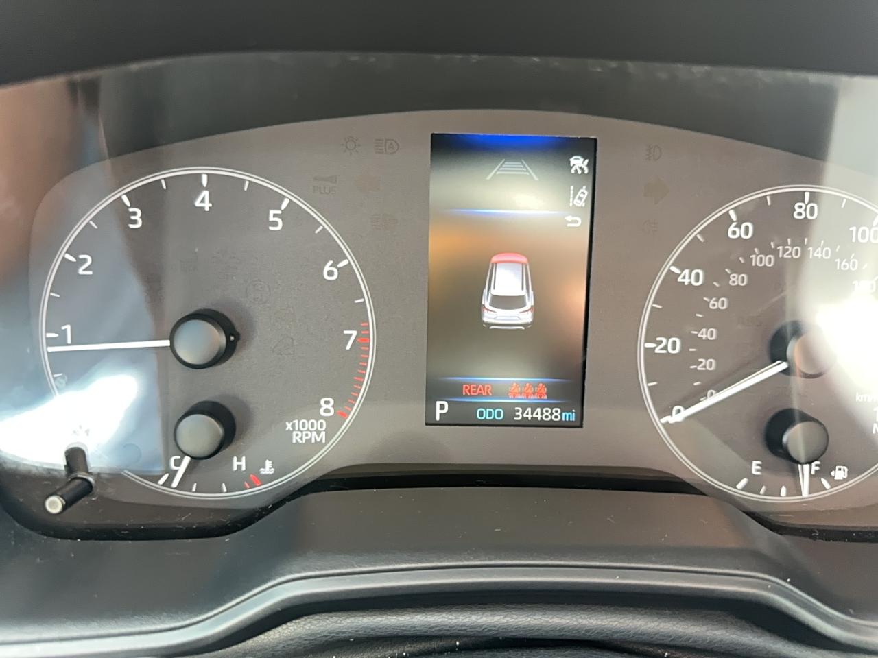 TOYOTA COROLLA CROSS LE