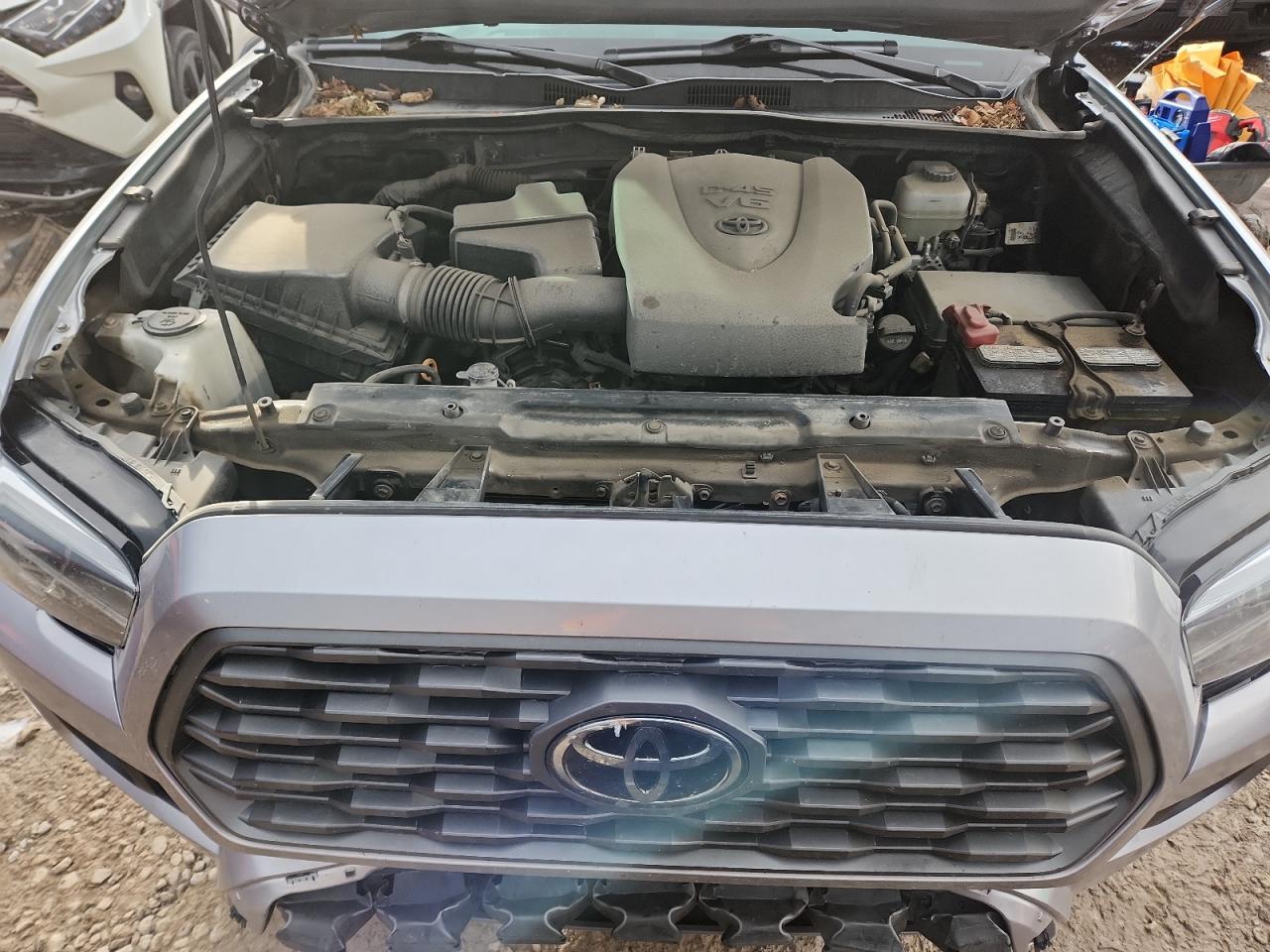 TOYOTA TACOMA DOUBLE CAB