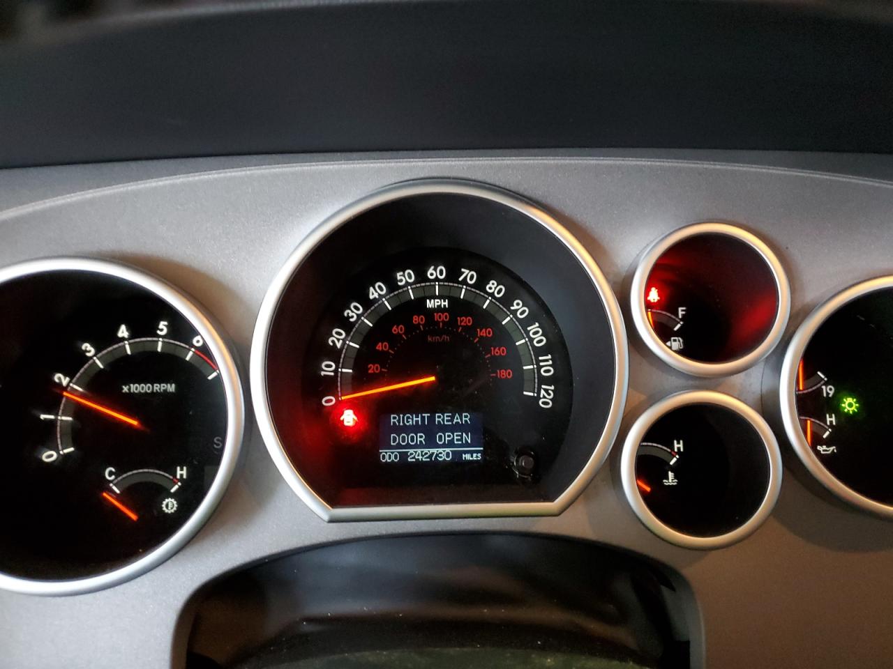 TOYOTA SEQUOIA LIMITED