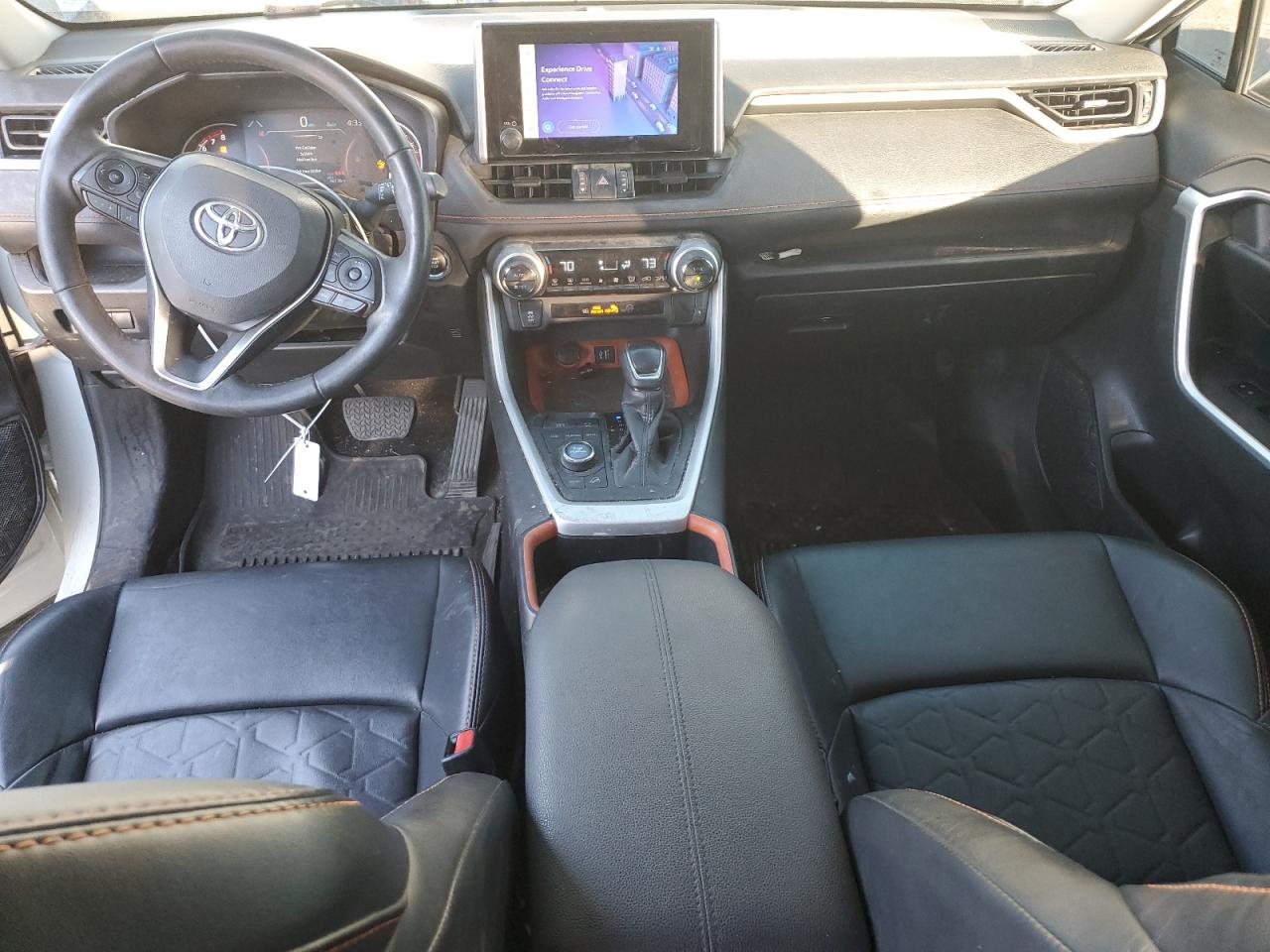 TOYOTA RAV4 ADVENTURE