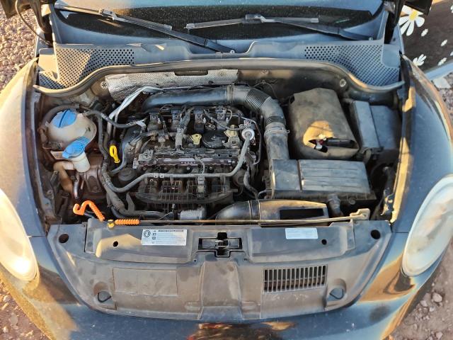 2014 VOLKSWAGEN BEETLE - 3VWF17AT0EM638226