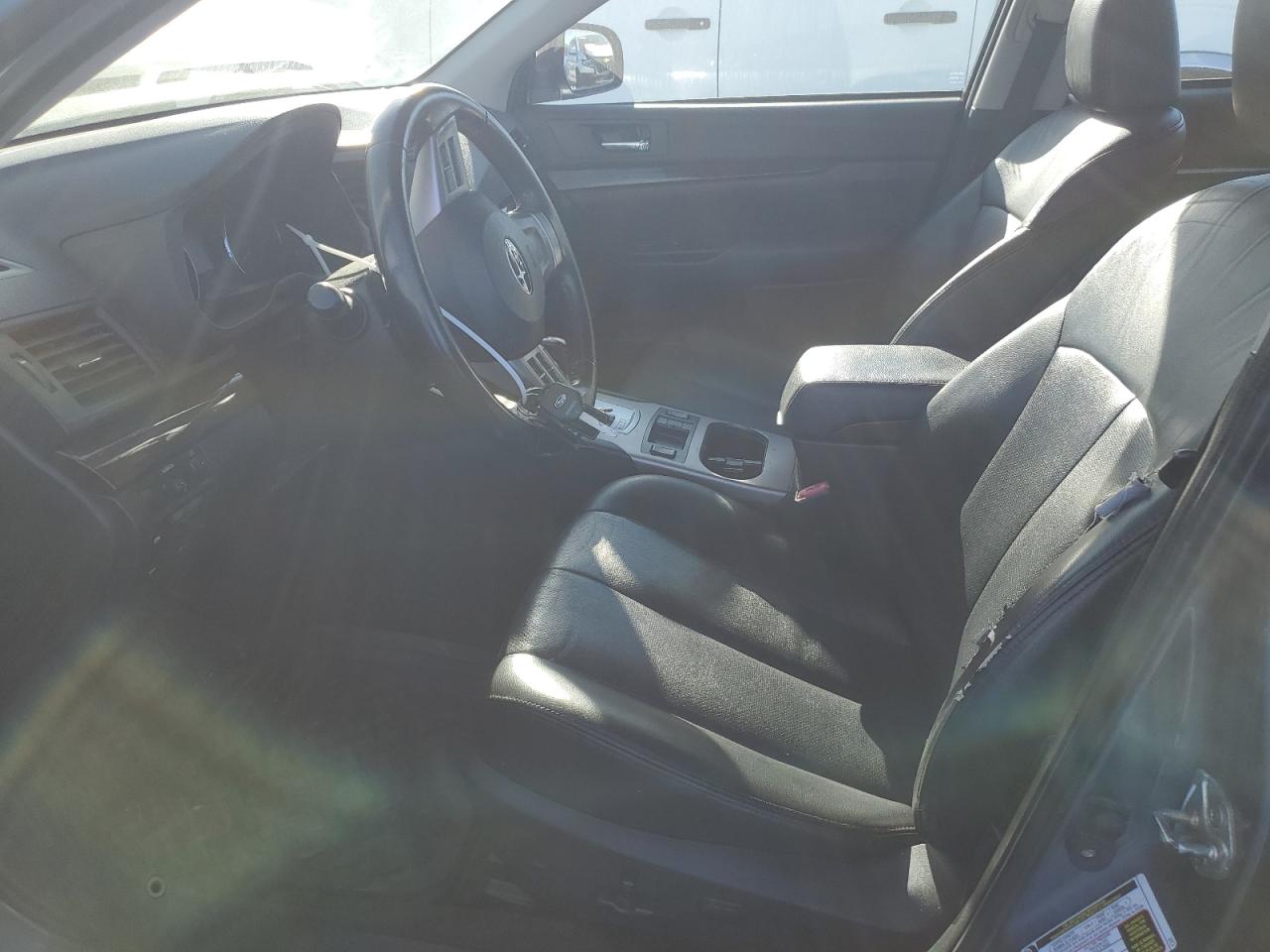 SUBARU LEGACY 2.5I LIMITED