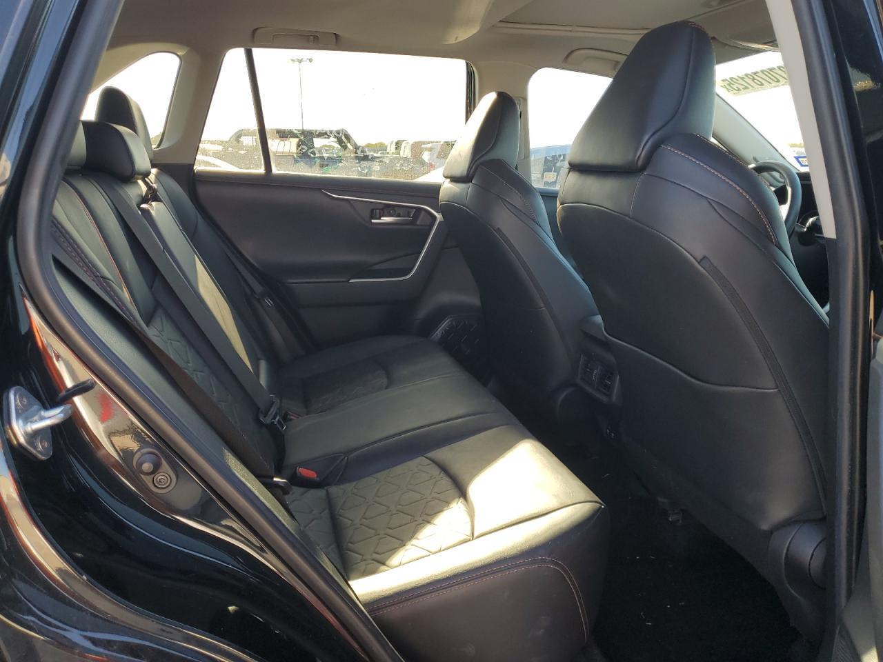 TOYOTA RAV4 ADVENTURE