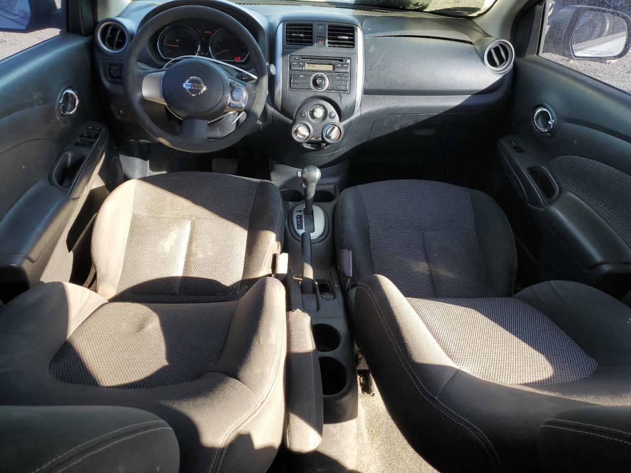 NISSAN VERSA S
