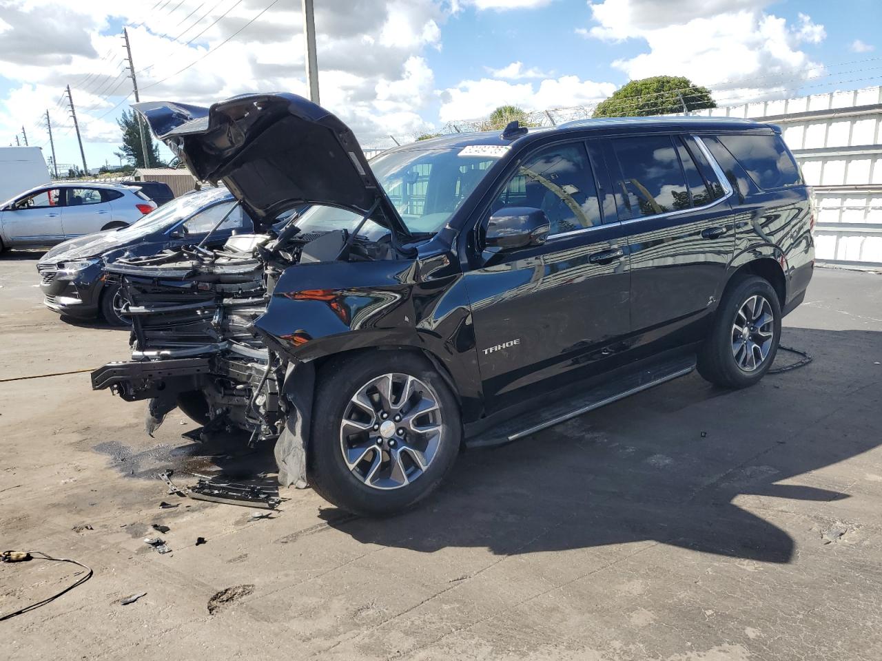 CHEVROLET TAHOE C1500 LT