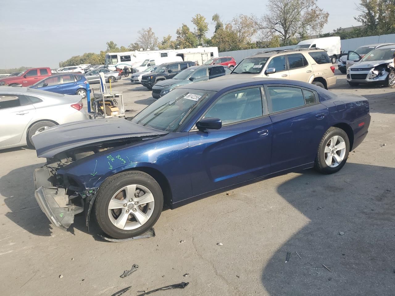 Lot #3301740341 2014 DODGE CHARGER SE