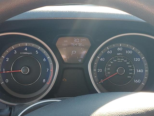 2011 HYUNDAI ELANTRA GL - KMHDH4AE5BU137387