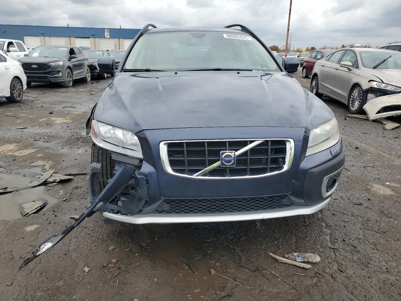 VOLVO XC70 3.2