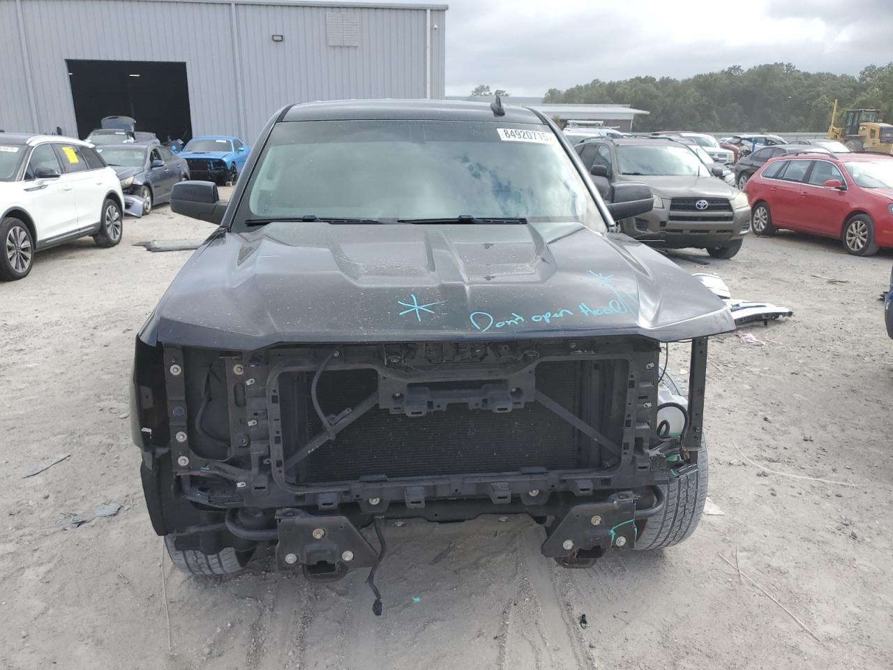 CHEVROLET SILVERADO C1500 LT