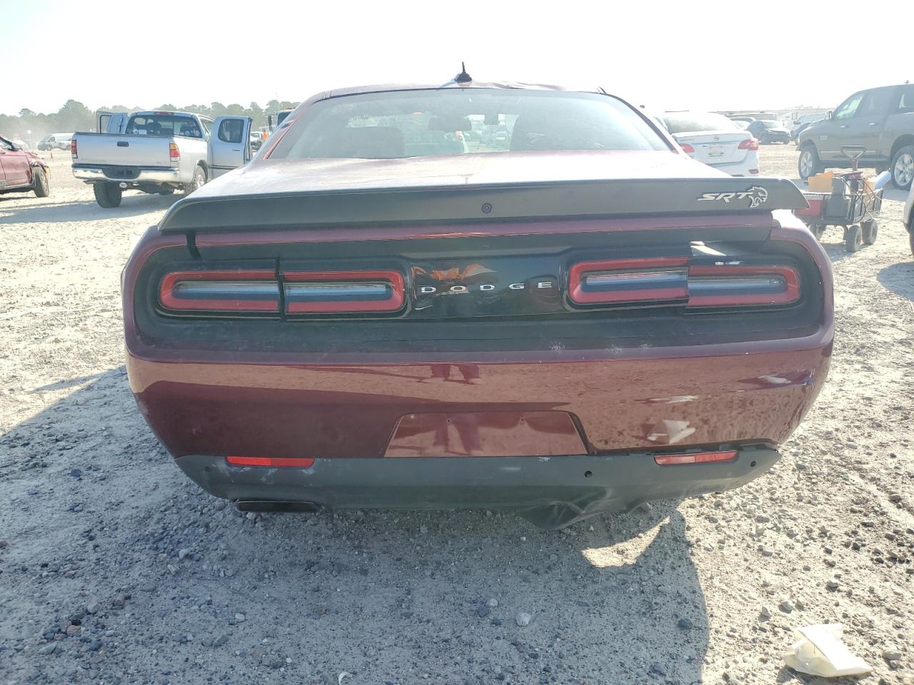DODGE CHALLENGER SRT HELLCAT