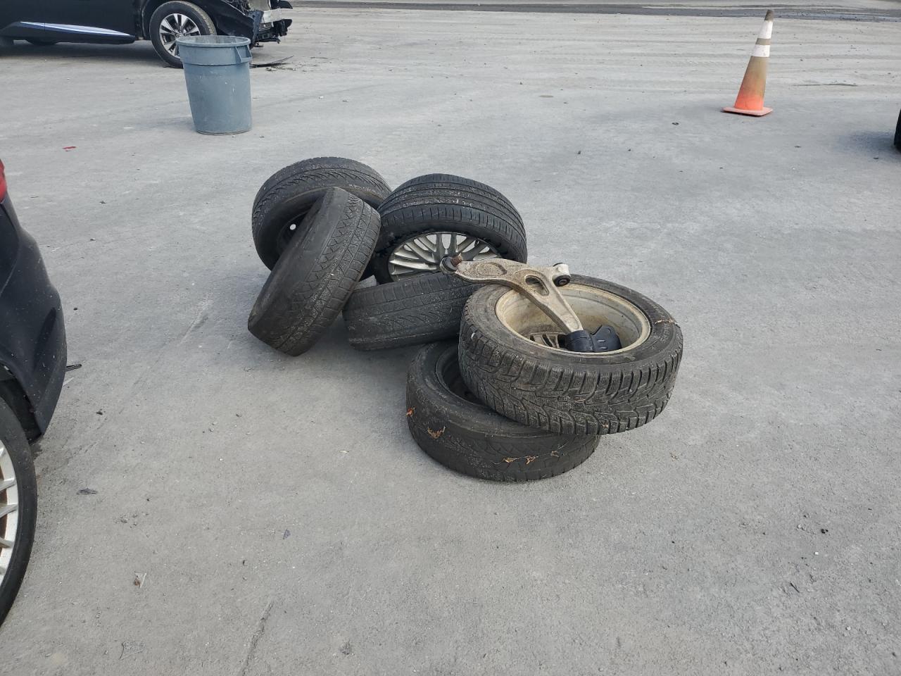 Lot #3263694708 2014 FORD FOCUS TITA