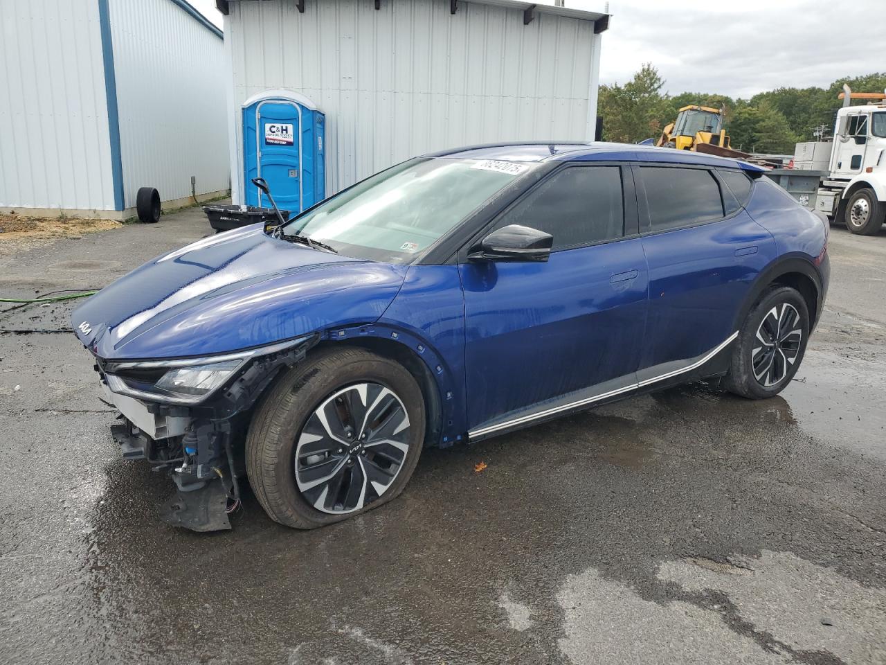 Lot #3262128604 2023 KIA EV6 LIGHT